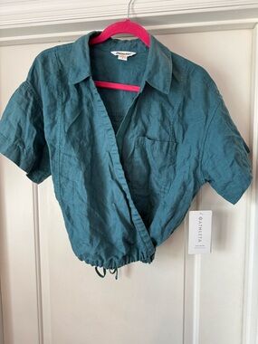 Athleta Teal Linen Blend Wrap Crop Top (minor discoloration on collar)